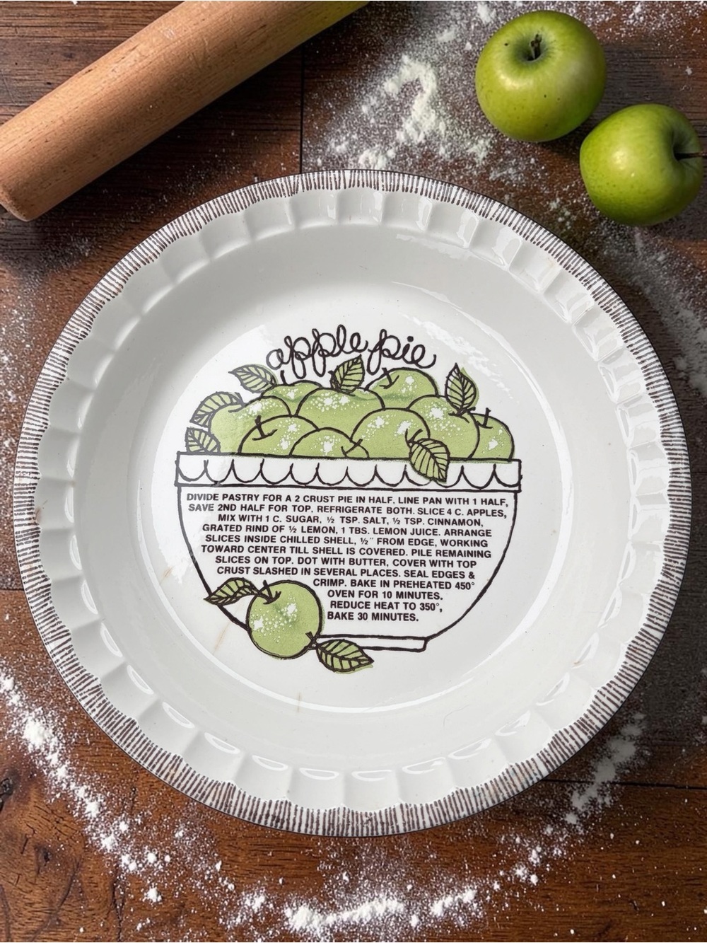 Vintage 1983 Royal China Country Harvest Apple Pie Recipe Plate Deep Dish 11"